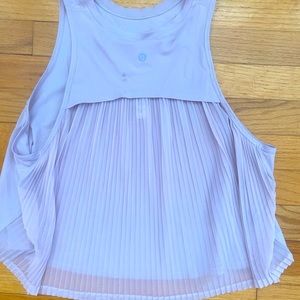 Lululemon Pleated Back Tank Top 8 in Blush Pink